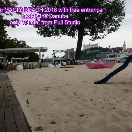 招待所 Dominant With Free Parking For Preregistered Drivers & Garage With Cctv 3*