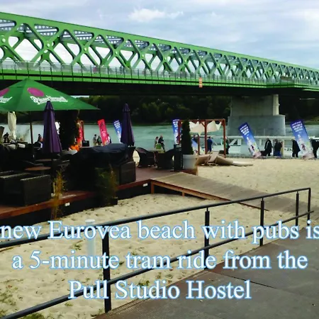 Dominant With Free Parking For Preregistered Drivers & Garage With Cctv 3*