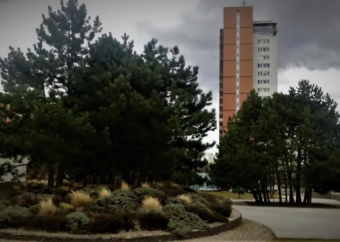 Guest house Dominant With Free Parking For Preregistered Drivers & Garage With Cctv Bratislava