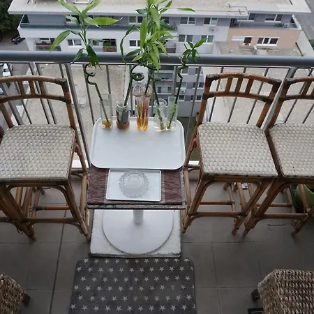 Dominant With Free Parking For Preregistered Drivers & Garage With Cctv 3* براتسيلافا