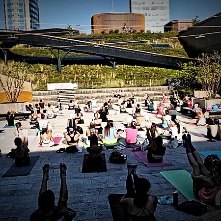 بيت ضيافة Dominant With Free Parking For Preregistered Drivers & Garage With Cctv 3*